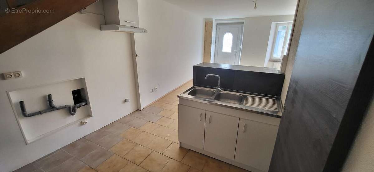 Maison à LADERN-SUR-LAUQUET