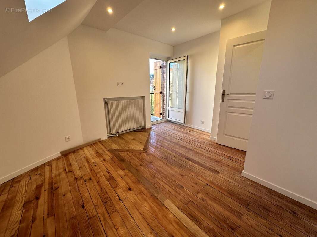 Maison à CHOISY-LE-ROI