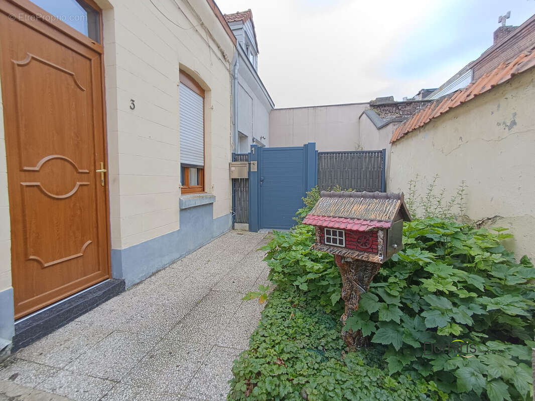 Maison à LYS-LEZ-LANNOY