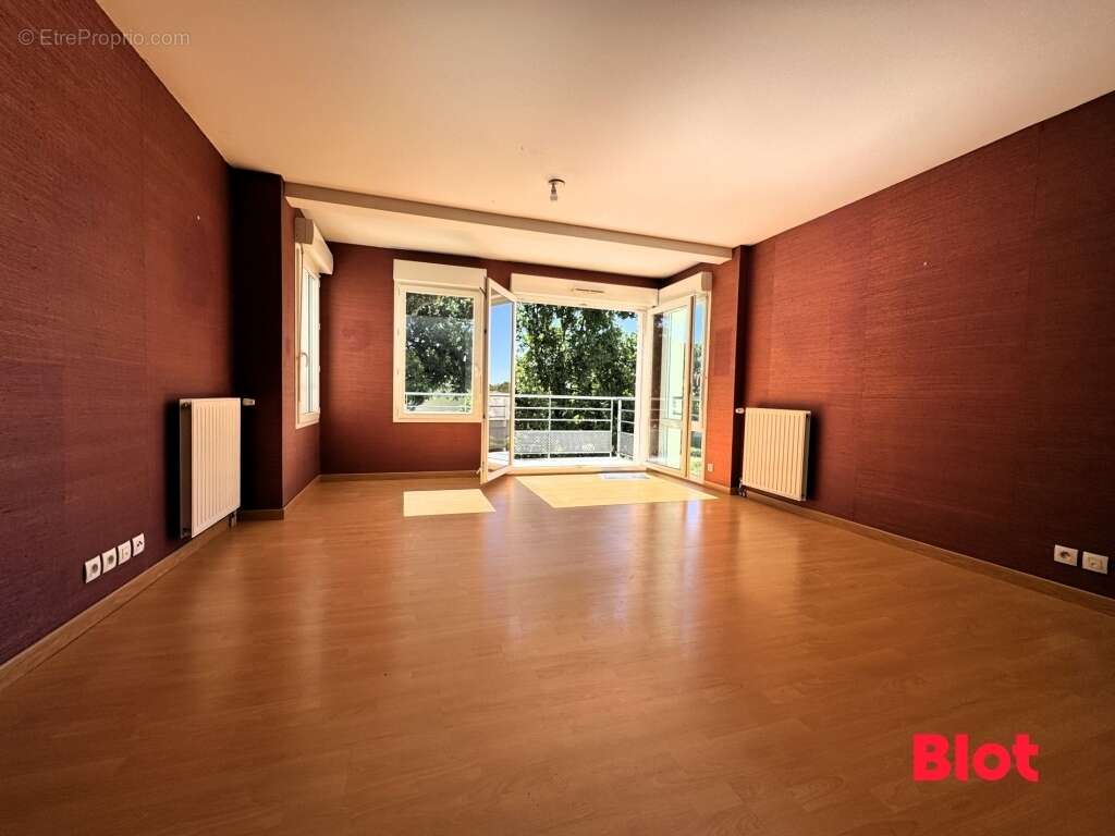 Appartement à CHATEAUBOURG