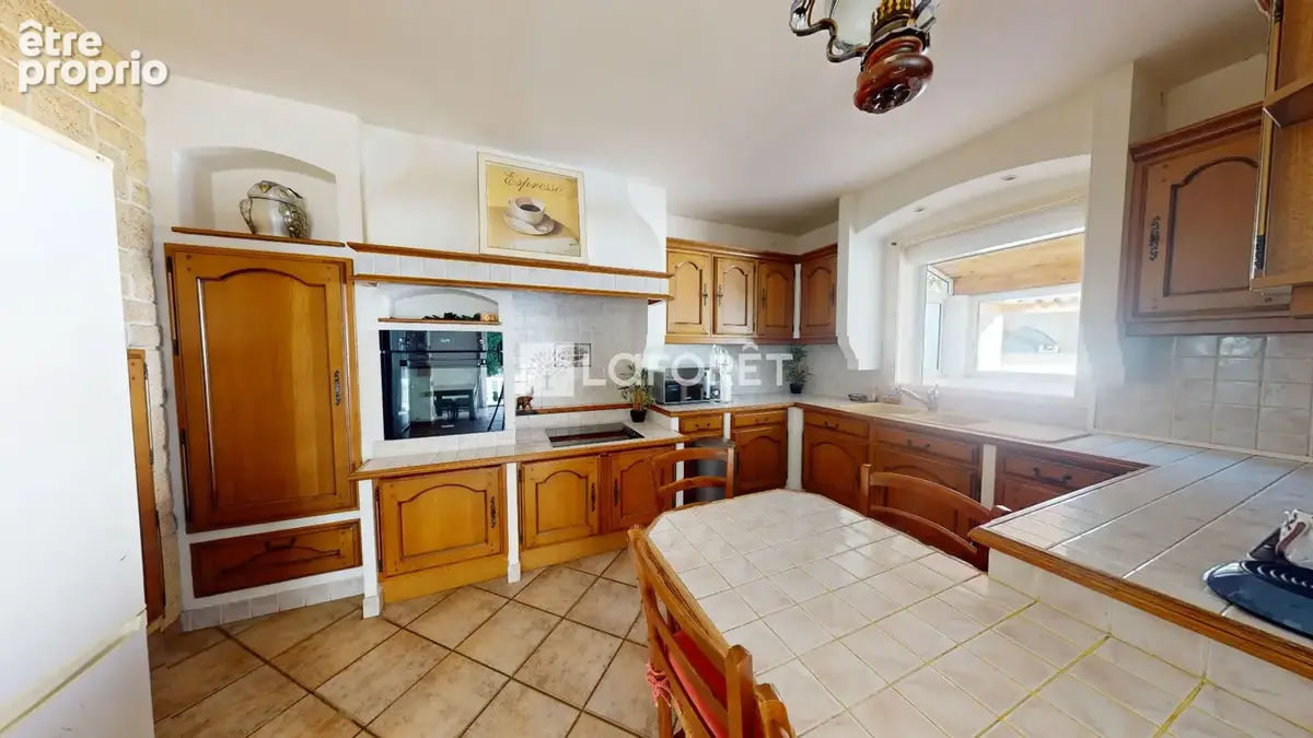 Maison Fos Sur Mer T6 159M² - photo 12