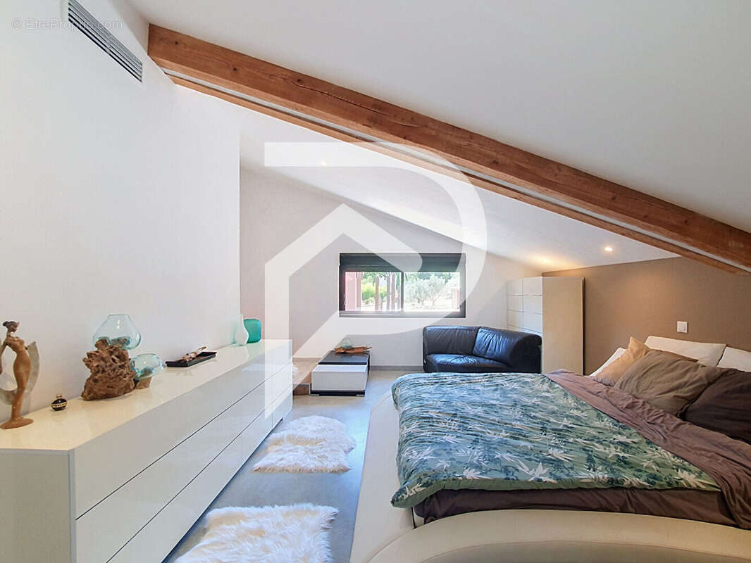 Maison à vendre Uchaux 7 pièce(s) 240 m2 - photo 18