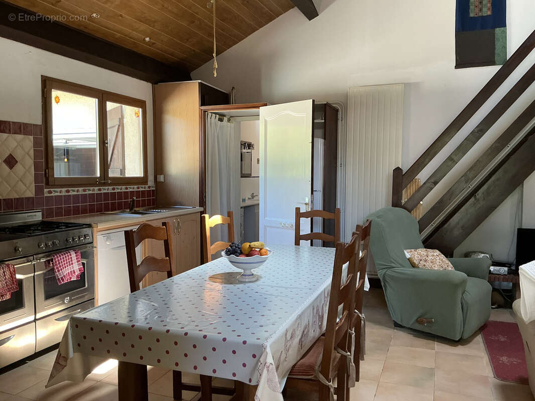 Maison de plain pied avec piscine - photo 8