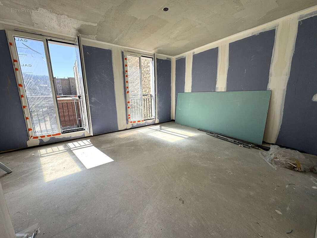Appartement à PARIS-15E