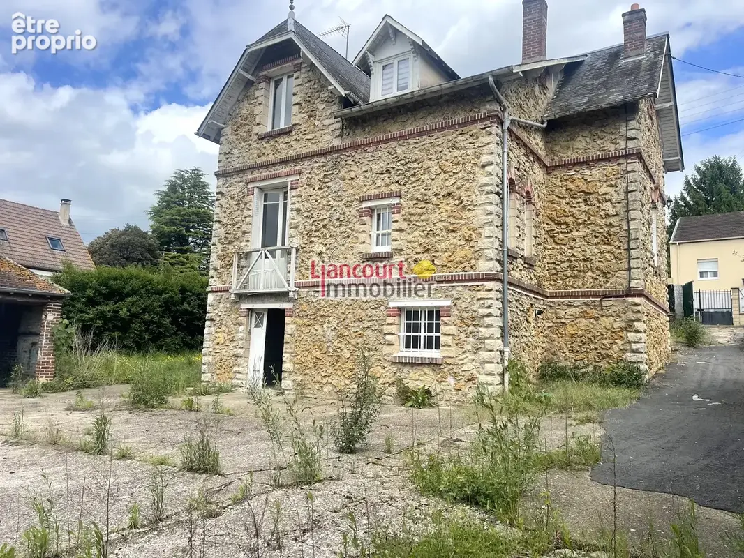 Maison à LIANCOURT