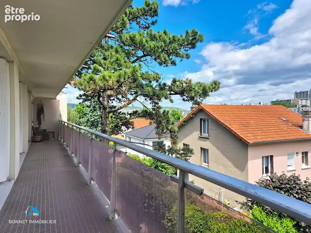 Appartement T3 avec terrasse et parking - photo 10