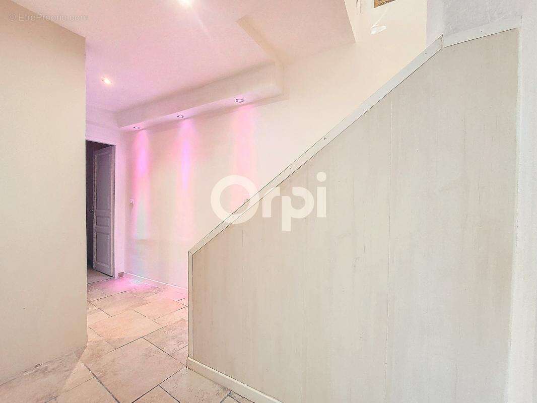 Appartement à VILLENEUVE-LOUBET