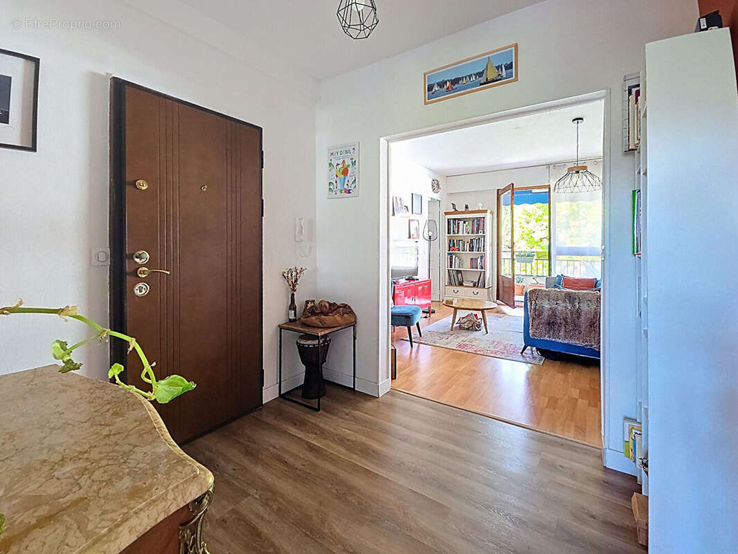 Appartement à PESSAC