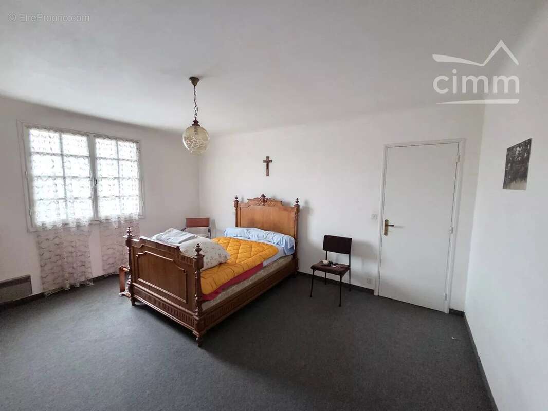 Maison à LES TOUCHES