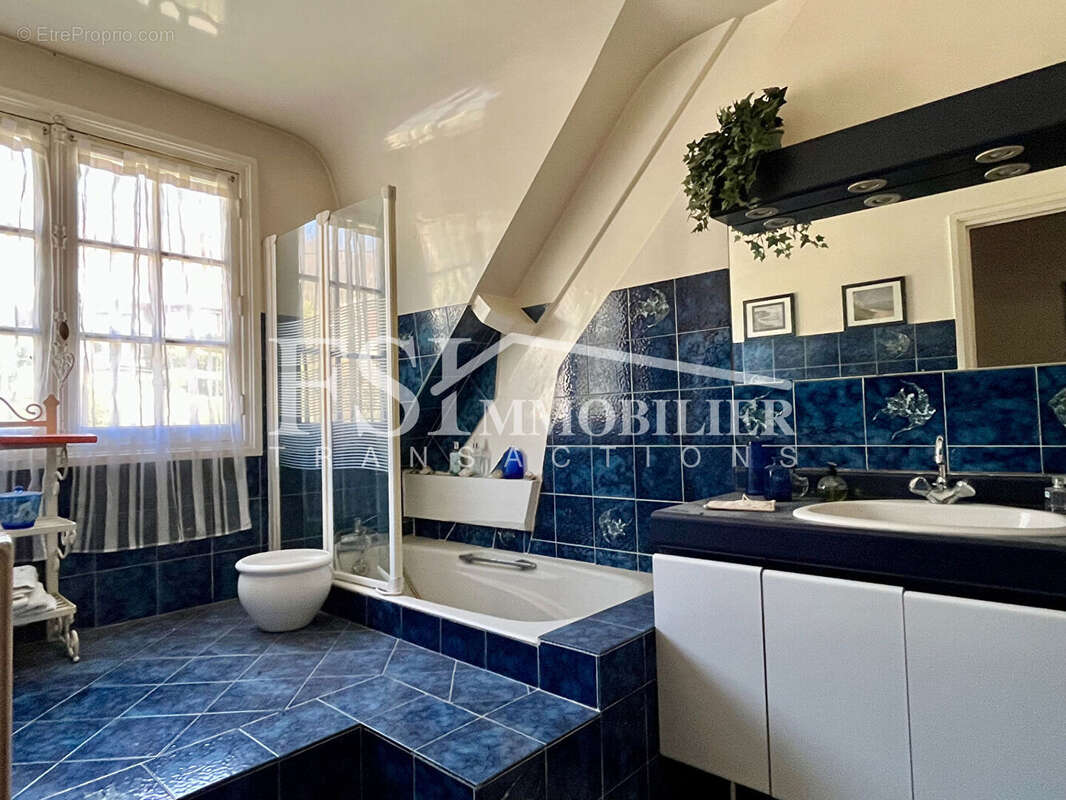 Maison à SAINT-LEU-LA-FORET