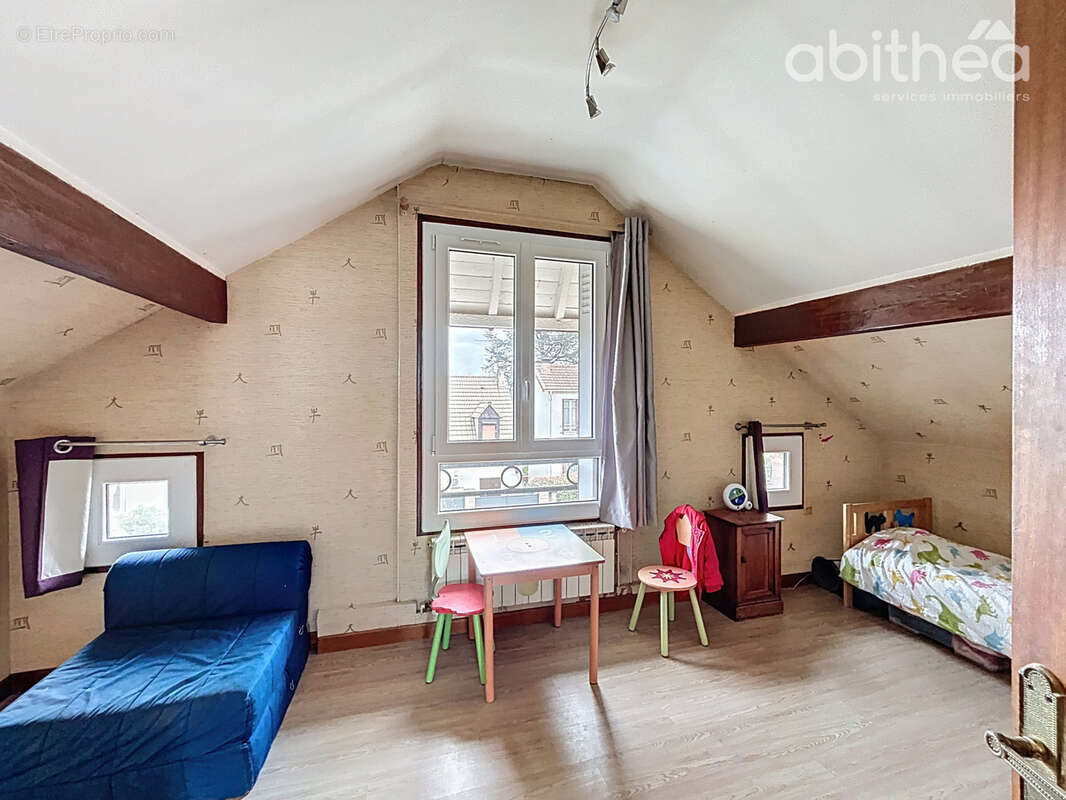 Maison à CHOISY-LE-ROI