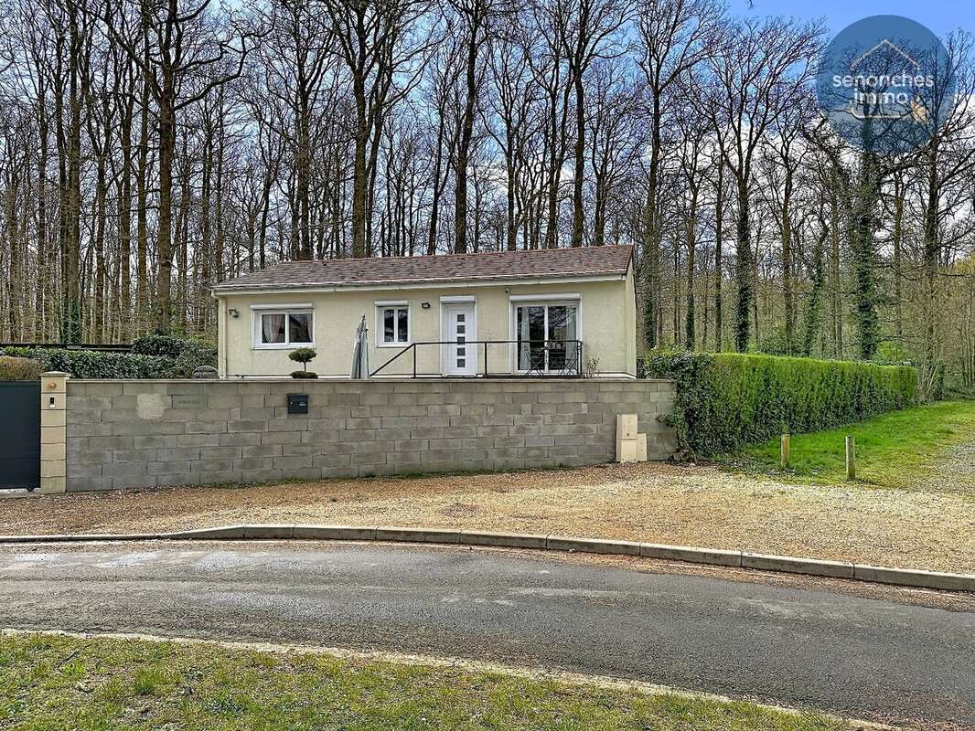 Maison à SENONCHES