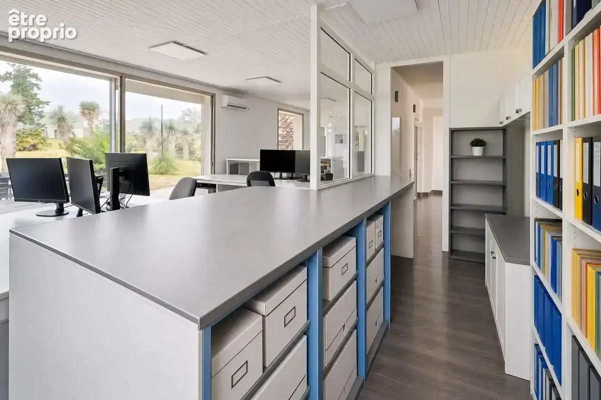 Maison 12 pièces, 617 m² avec jardin à Roquefort - photo 17