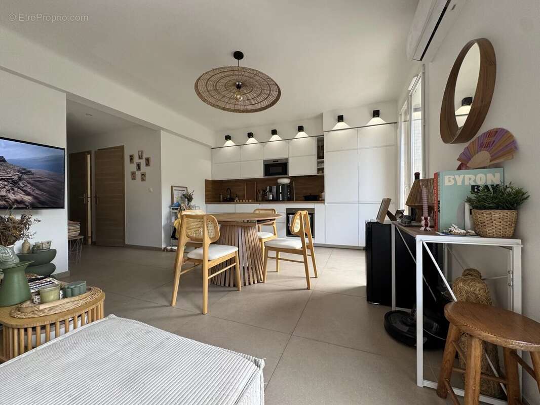 Appartement à MARSEILLE-7E