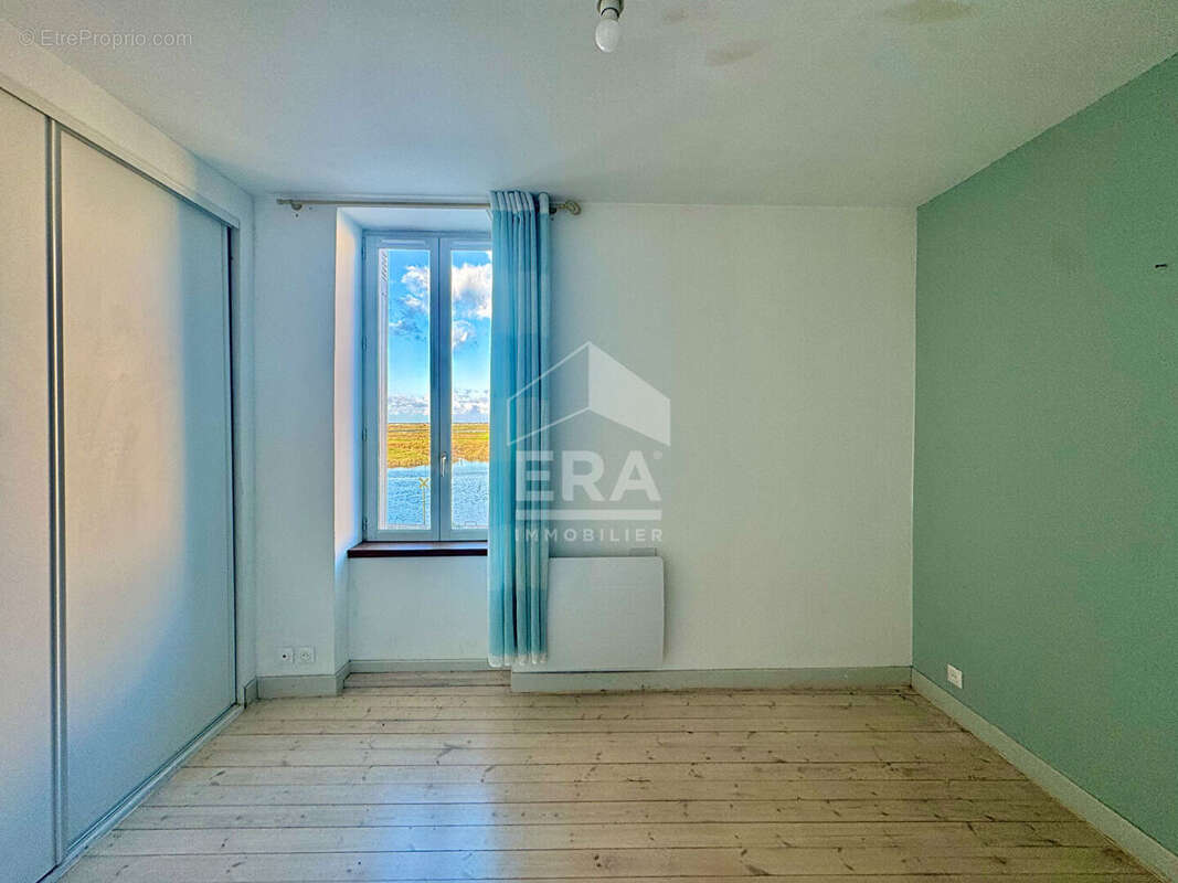 Appartement à MORNAC-SUR-SEUDRE