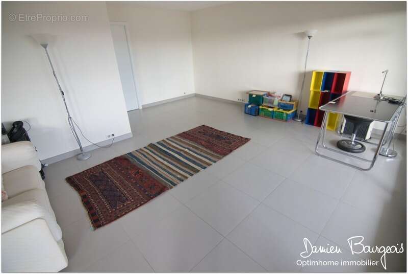 Appartement à SAINT-GENIS-POUILLY