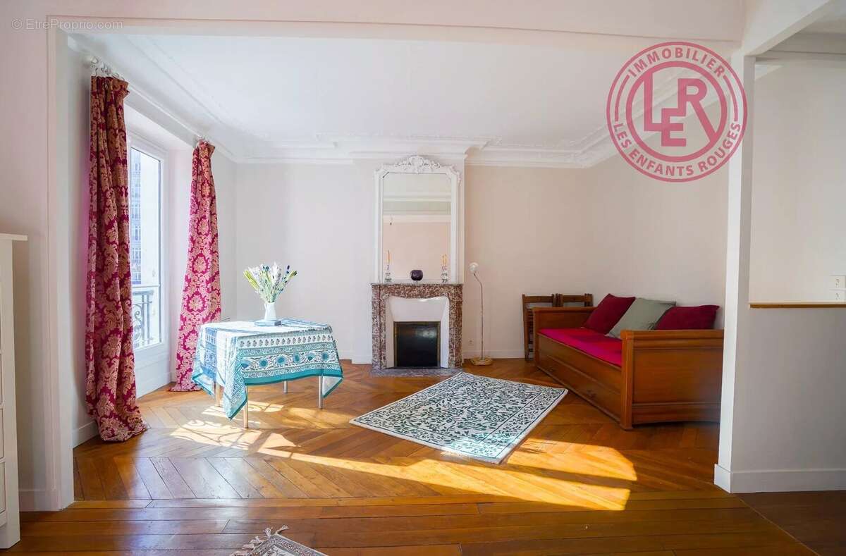 Appartement à PARIS-6E