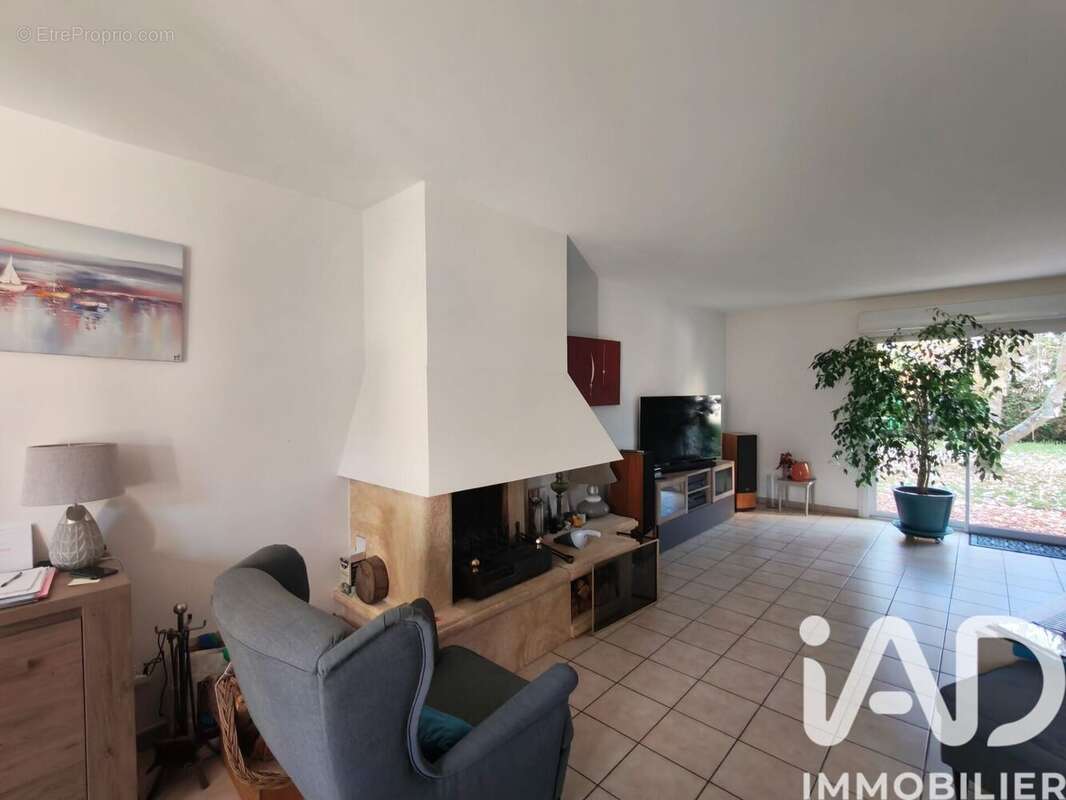 Photo 3 - Maison à YERRES