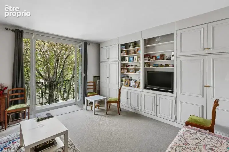 Neuilly sablons/roule:  beau studio de 35,19m² + balcon - photo 1