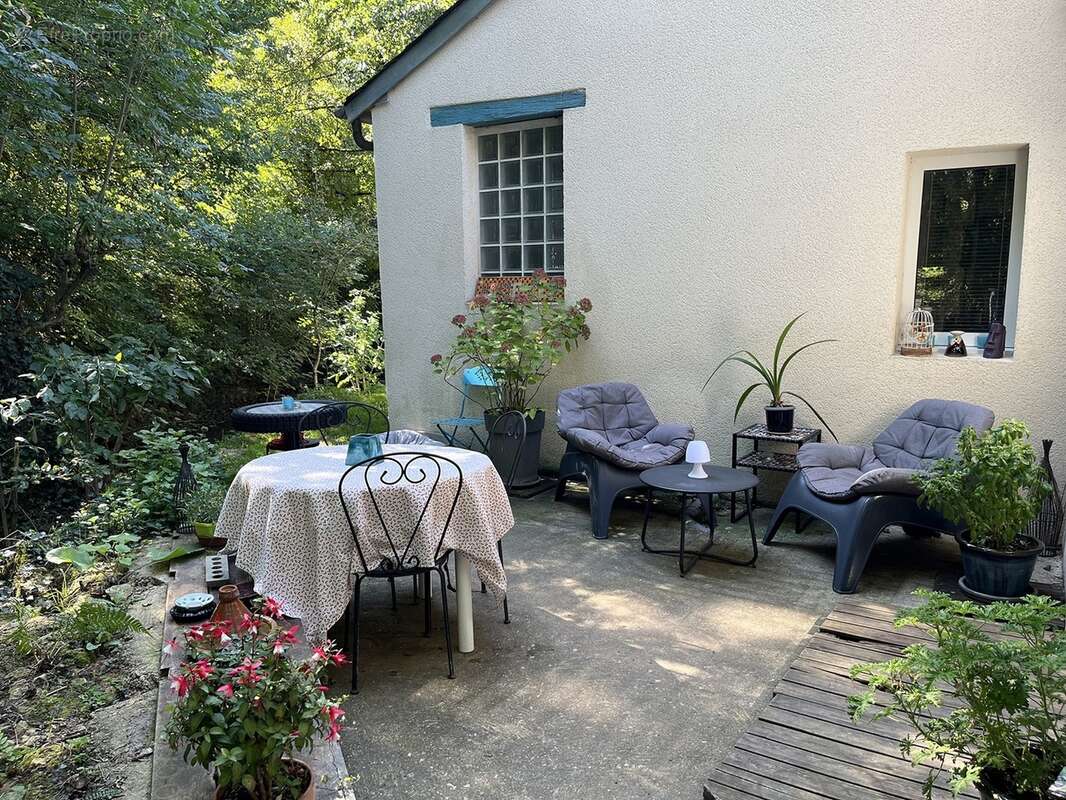 Maison à SAINT-MARTIN-D'AUXIGNY