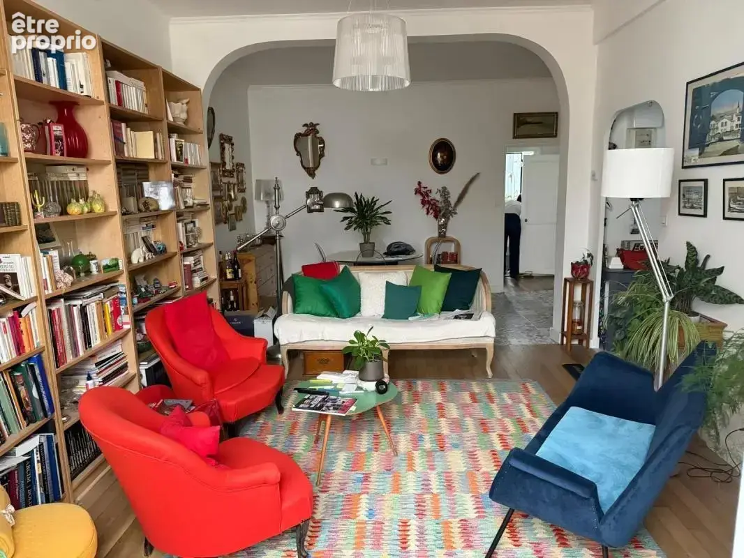 Un appartement de caractère au cœur de la ville - photo 5
