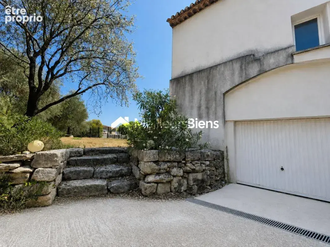 Ancienne Grange rénovée de 126 m² avec jardin et grand garage - photo 18