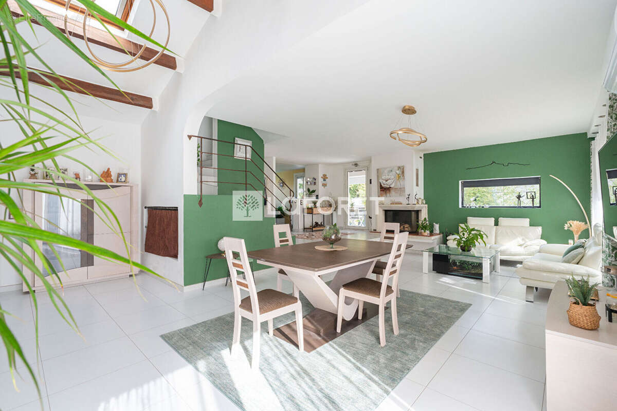 Maison à MARSEILLE-8E