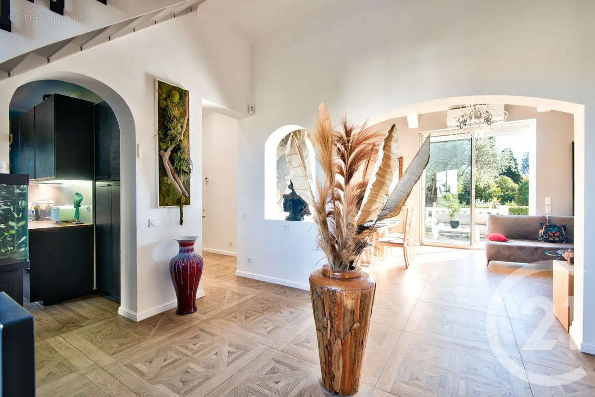 Maison à CAGNES-SUR-MER