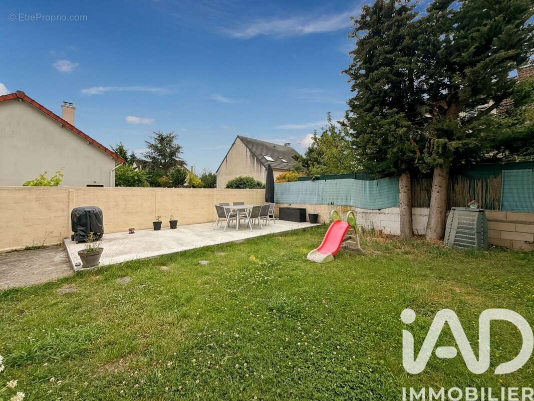 Maison 94 m² à Livry-Gargan  - photo 2