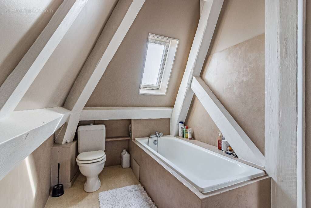 Appartement à LYON-5E
