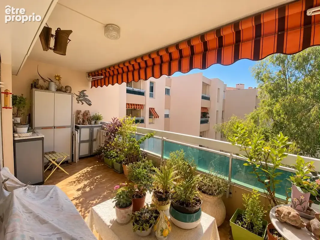 Viager appartement t4 avec garage et terrase : hyeres - centre villd - photo 7