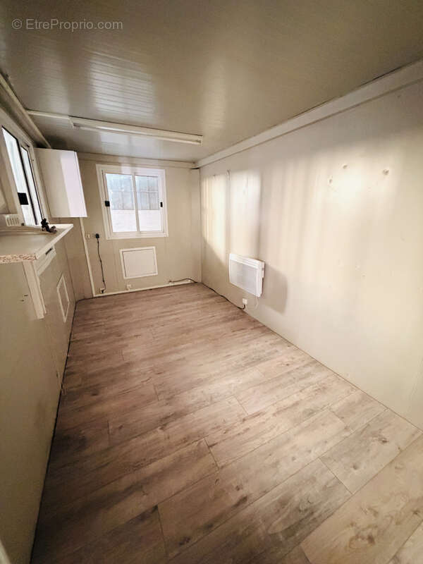 Bâtiment de 350 m2 à Essigny-le-Grand (proche Saint-Quentin) - photo 4