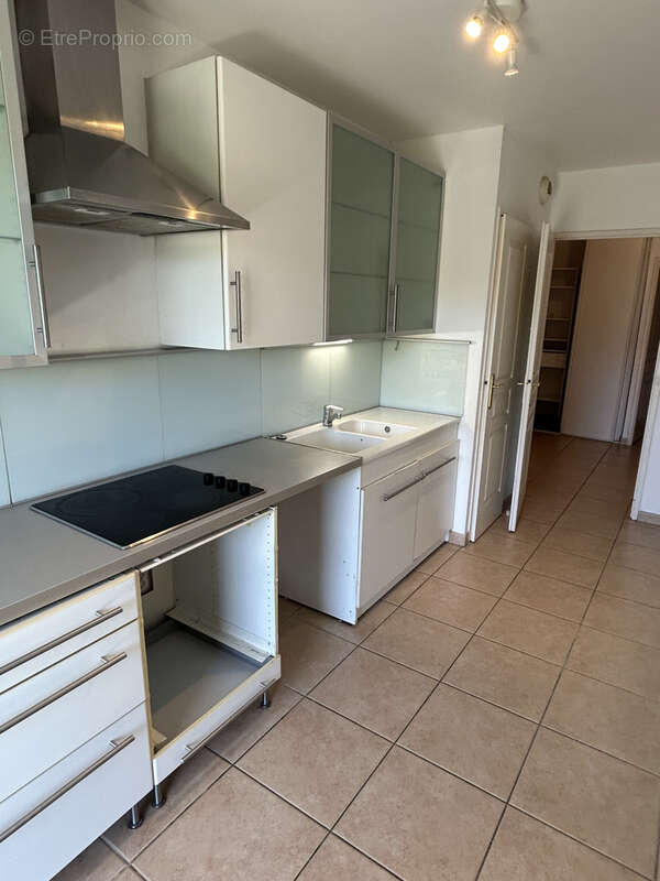 Appartement à MARSEILLE-12E