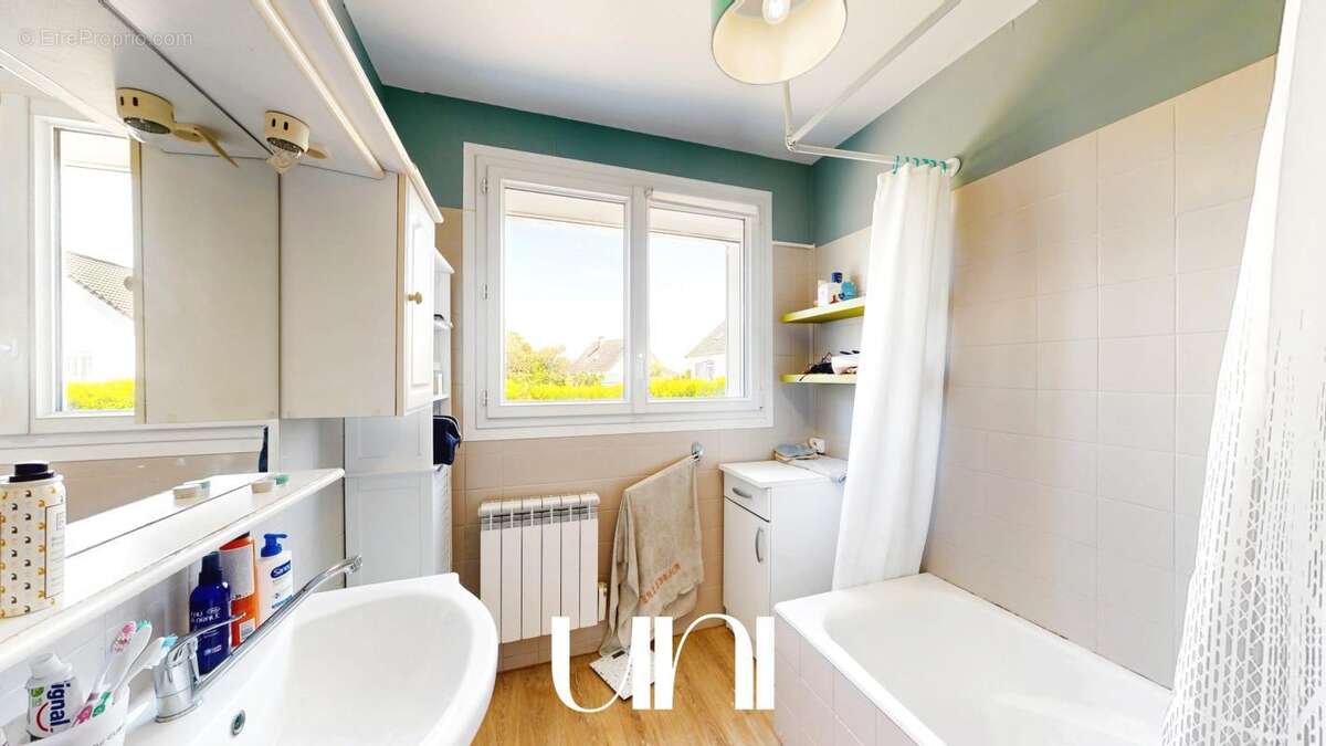 Maison 7pièces de 139m2 sur un terrain de 625m2 - Grandcamp-Maisy - photo 10