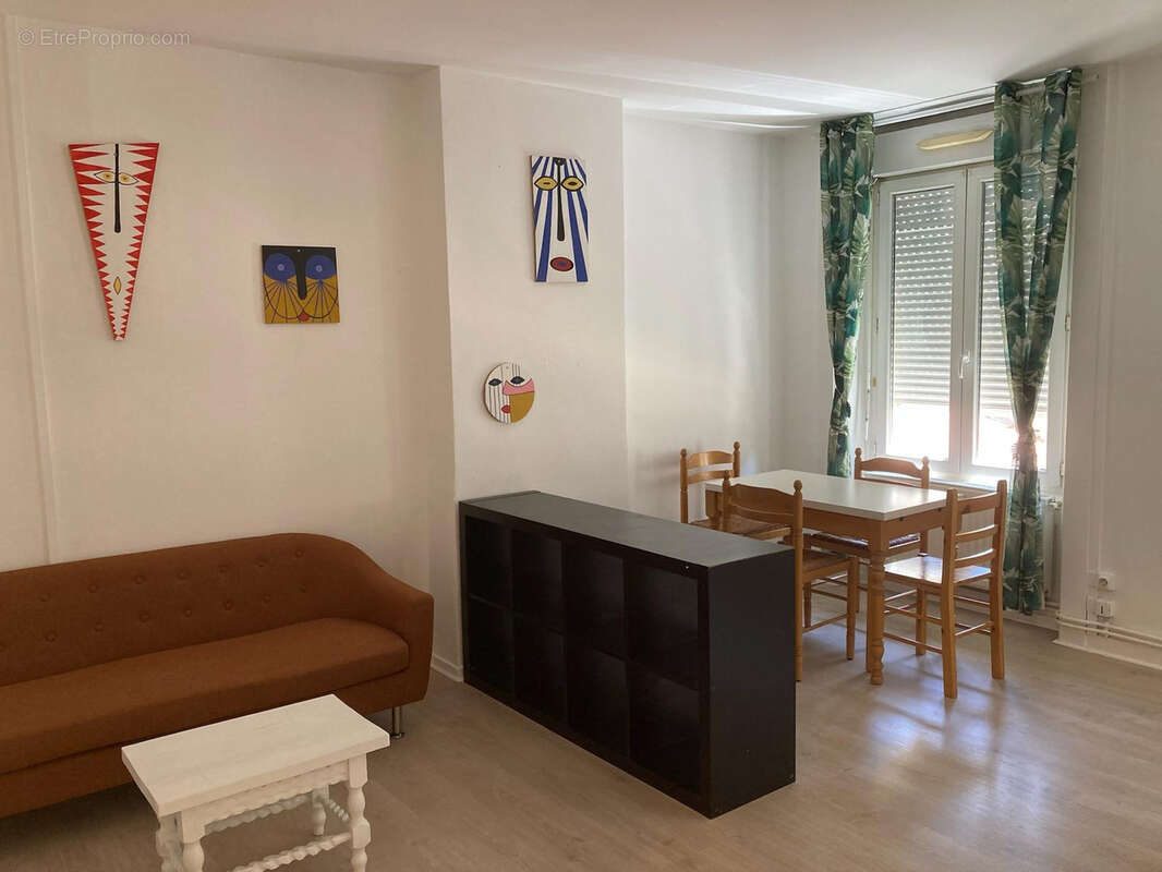 Appartement à SAINT-ETIENNE