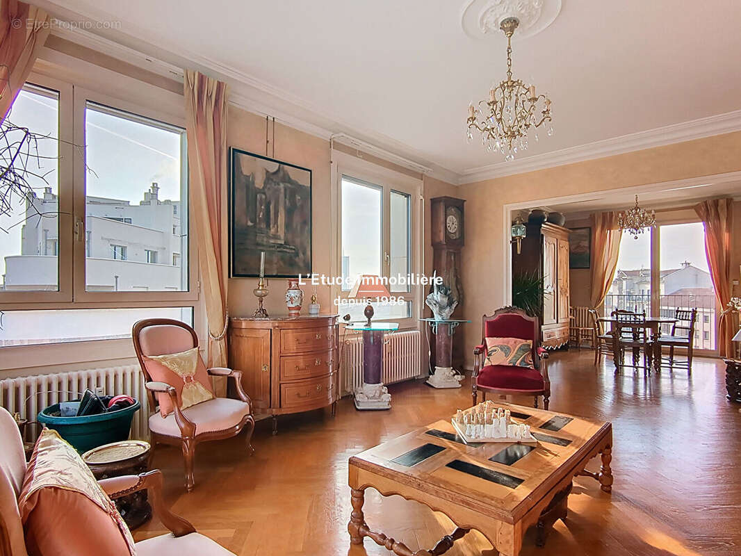 Appartement à LYON-6E