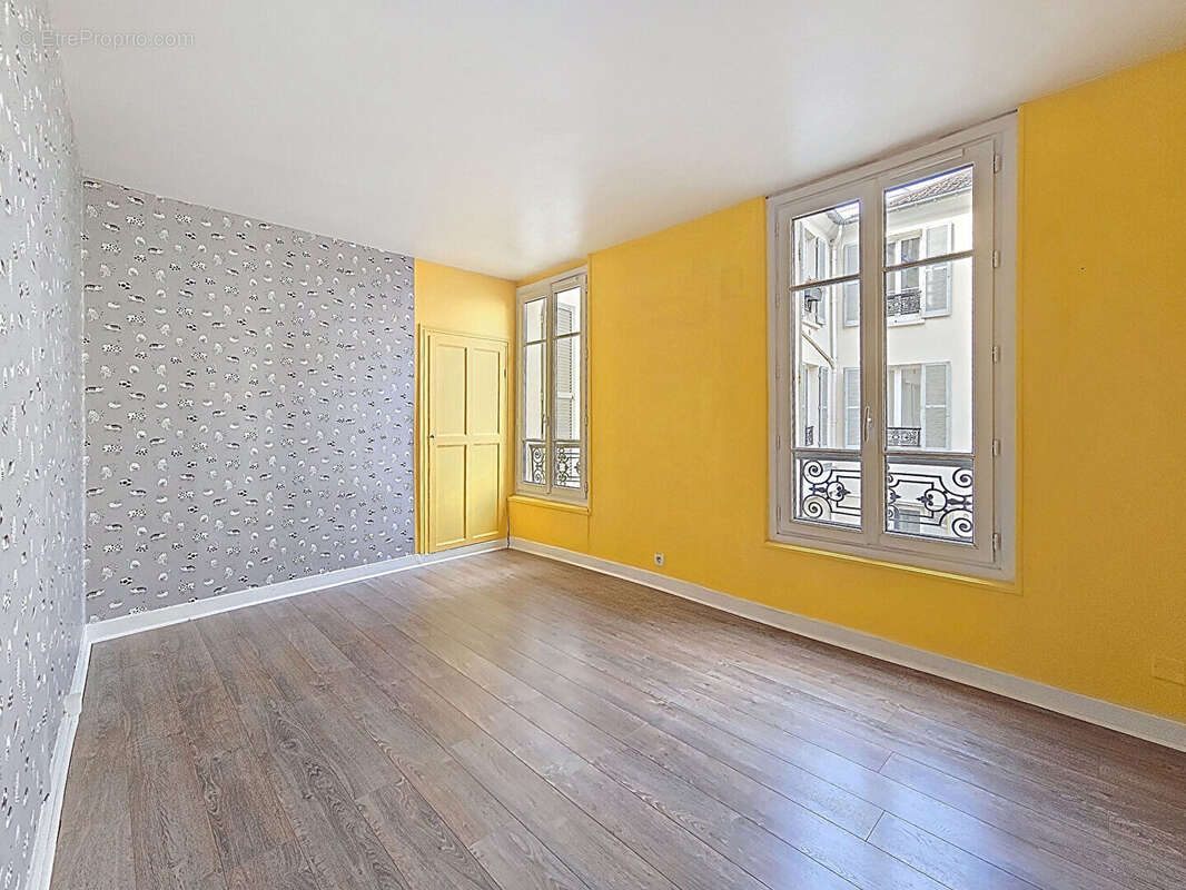 Quartier Faïencerie, Appartement Bourg La Reine 3 pièces 67 m2. - photo 5