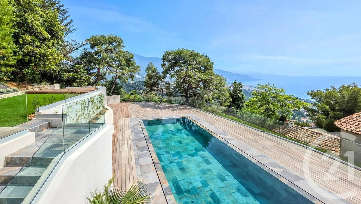 Maison à ROQUEBRUNE-CAP-MARTIN