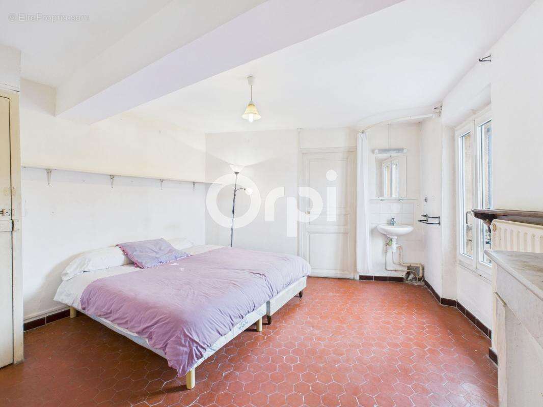 Maison à MONTAUROUX