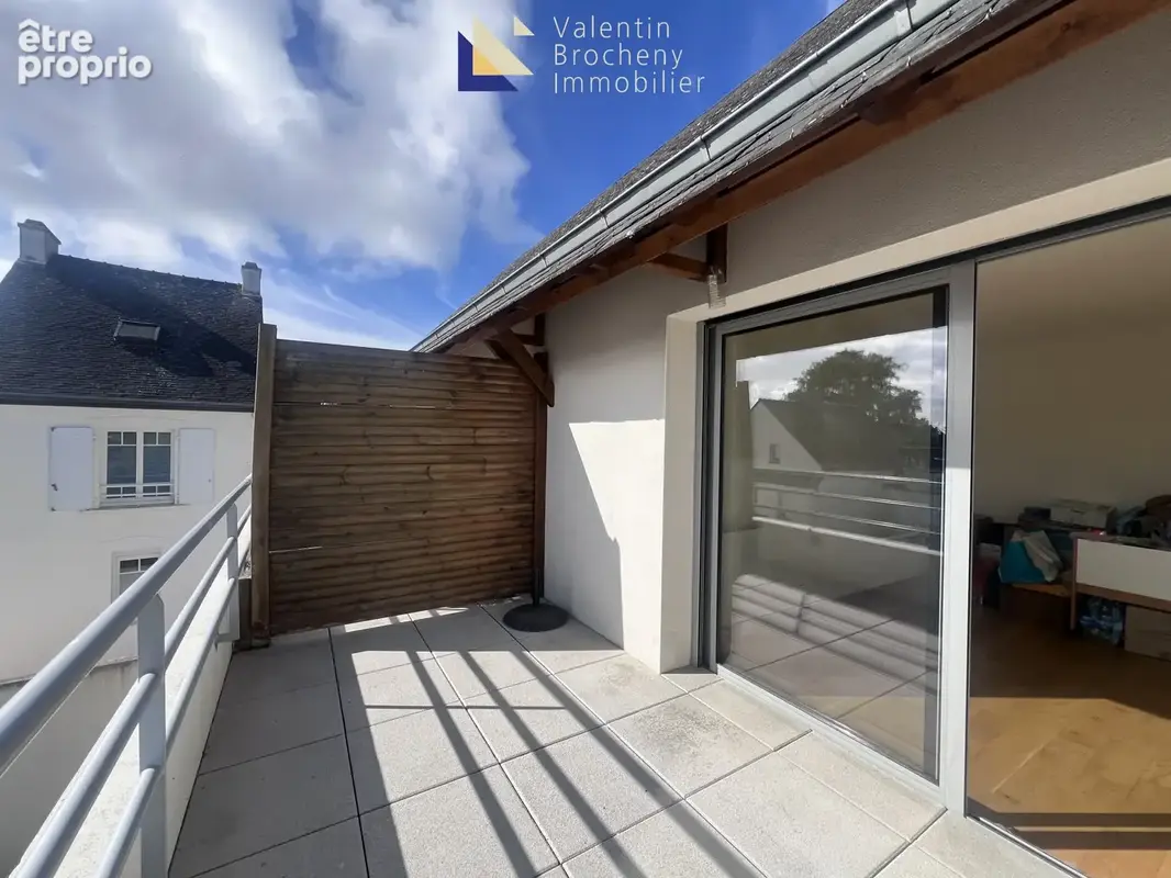 Plein bourg de Carnac,  2ème étage avec ascenseur, appartement T2 avec terrasse et double parking - photo 2