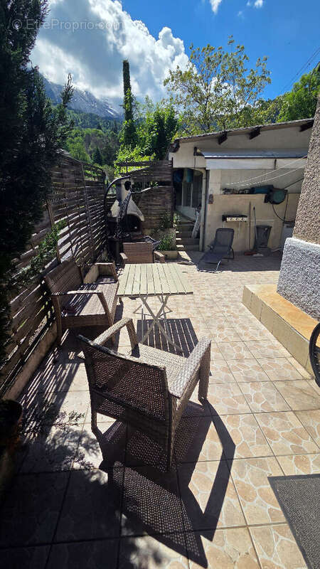 Maison à MARNAZ