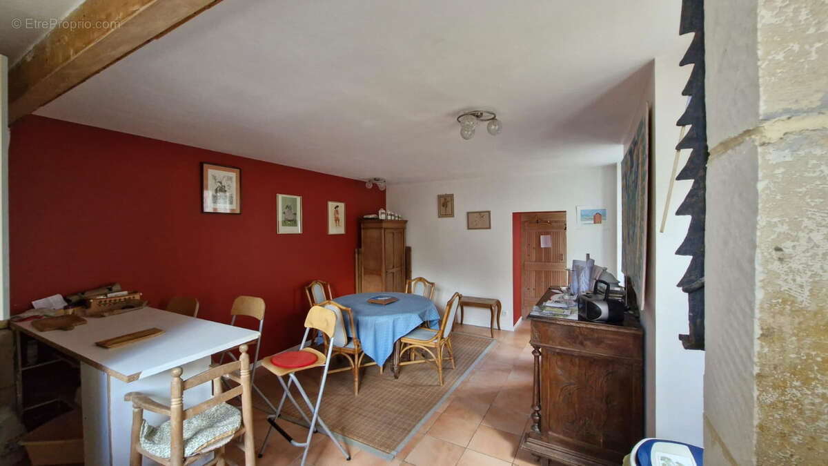 Maison à MORTAGNE-SUR-GIRONDE