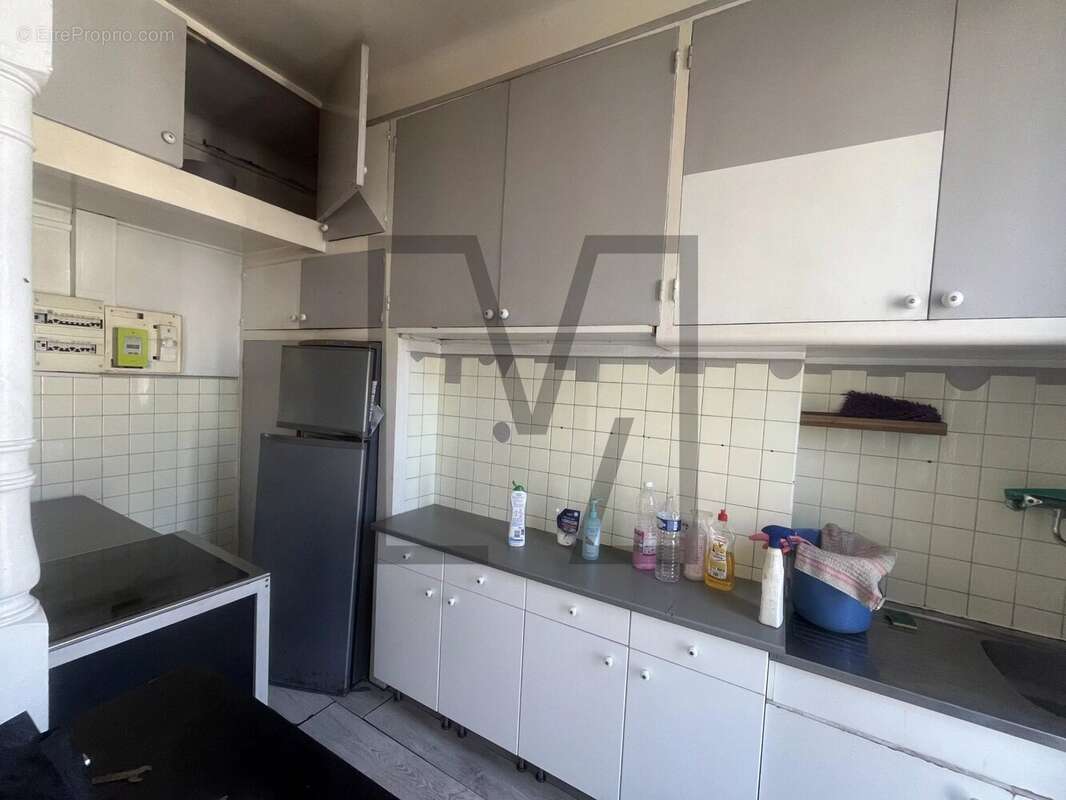 Appartement à MARSEILLE-3E