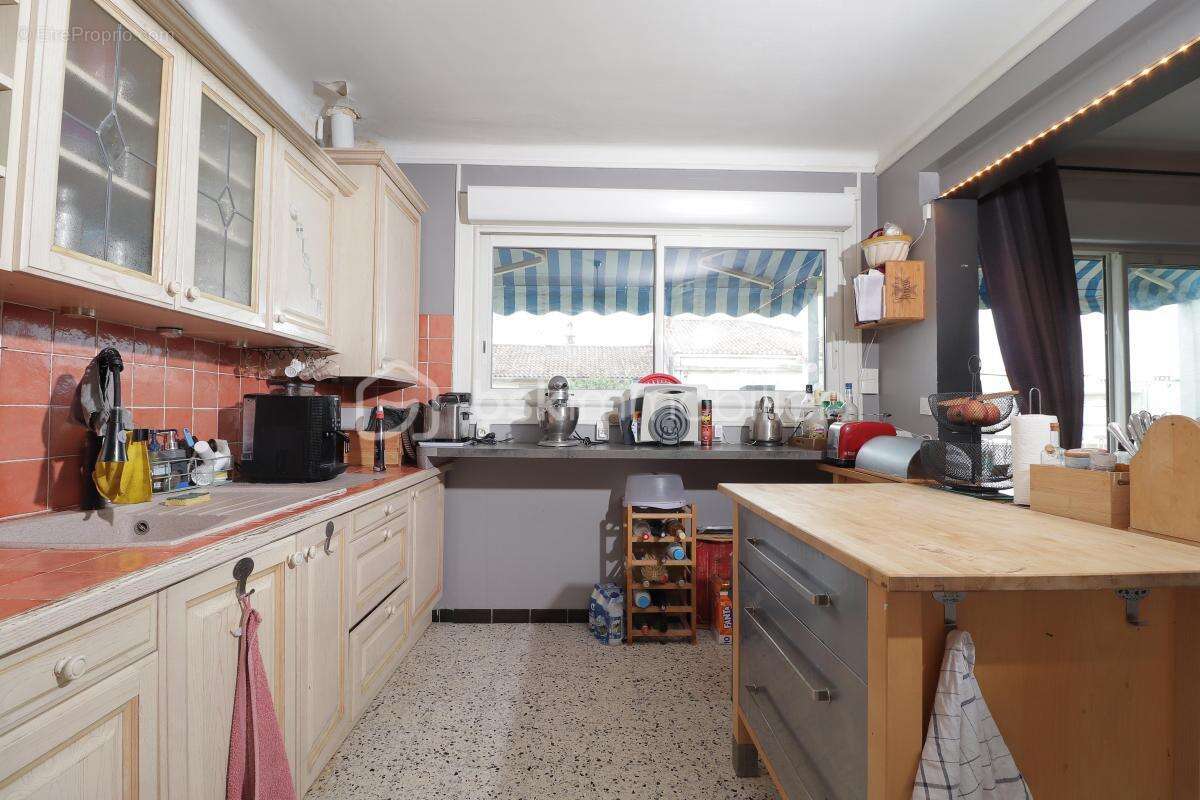 Spacieux appartement 4 pièces au Boucanet, à quelques enjambées de la plage - photo 10