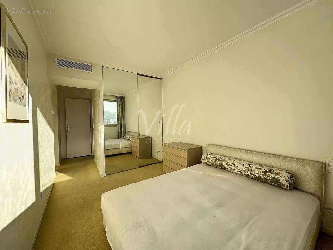 Appartement à MANDELIEU-LA-NAPOULE