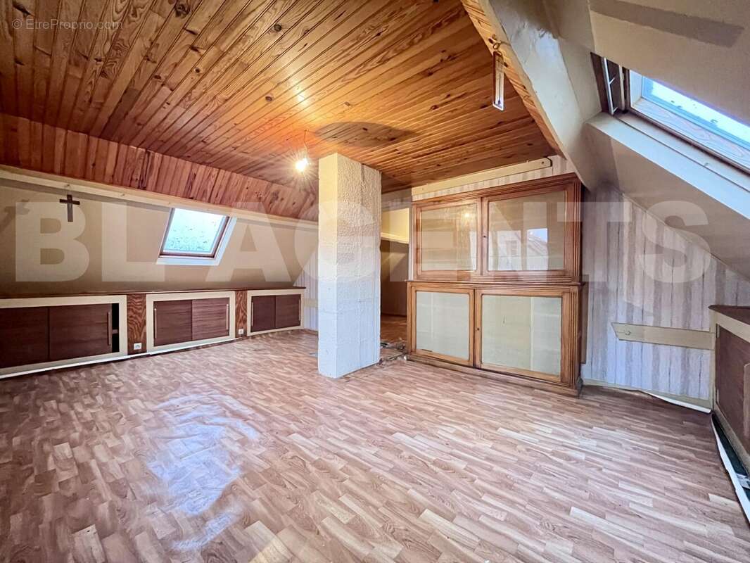 IMG_3526 - Maison à HEM