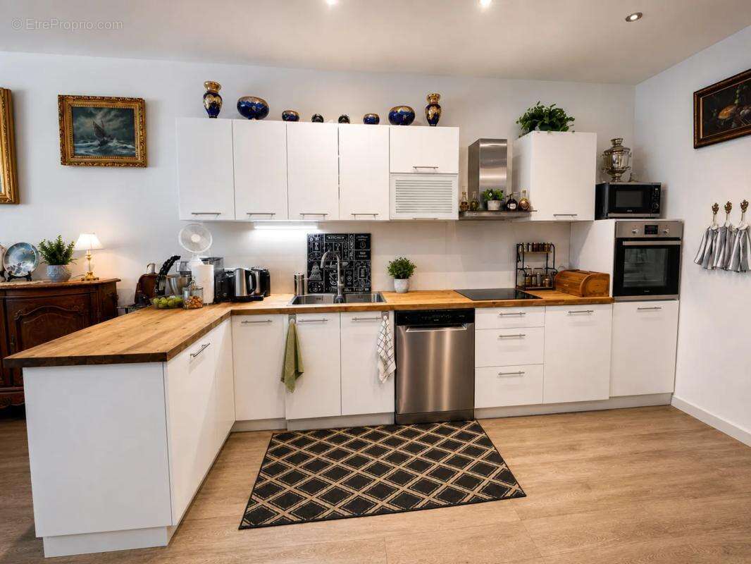 68390 sausheim – quartier résidentiel recherché – maison familiale de 200 m² – 7 pièces – 5 chambres – sous-sol aménagé – comble - photo 5