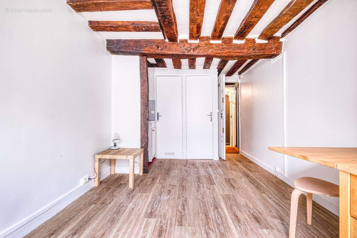 Appartement 15 m² à Paris-7e  - photo 4