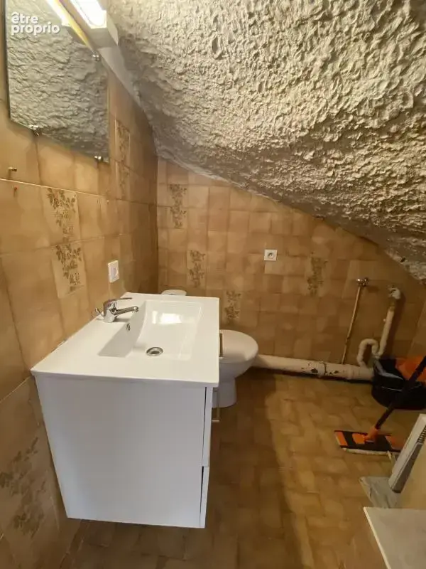 Proche chateau aubenas– studio rénové 21m2 - photo 6