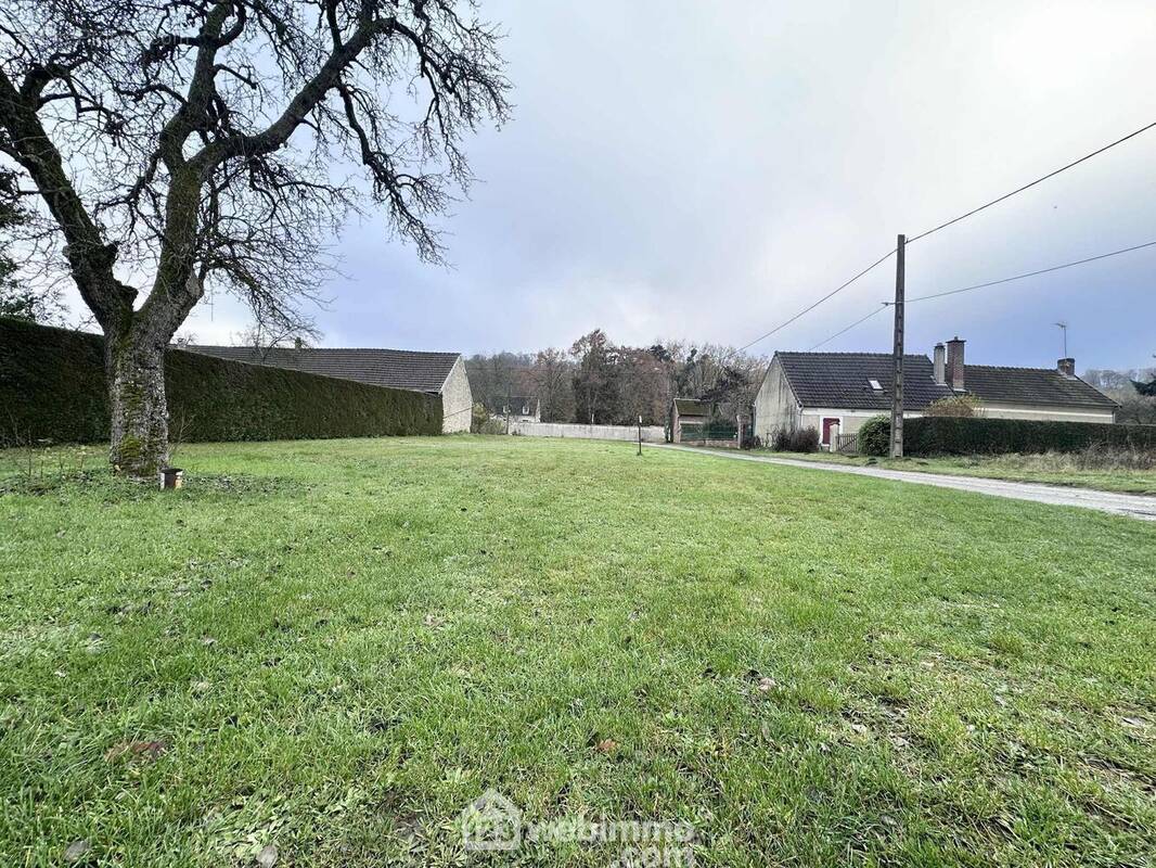 Terrain à bâtir d&#039;une surface de 802 m² - Terrain à VORGES